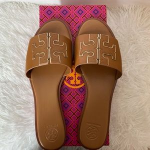 Tory Burch Ines Slide Tan/Spark Gold Size 10